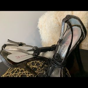 Snake skin just fab heels